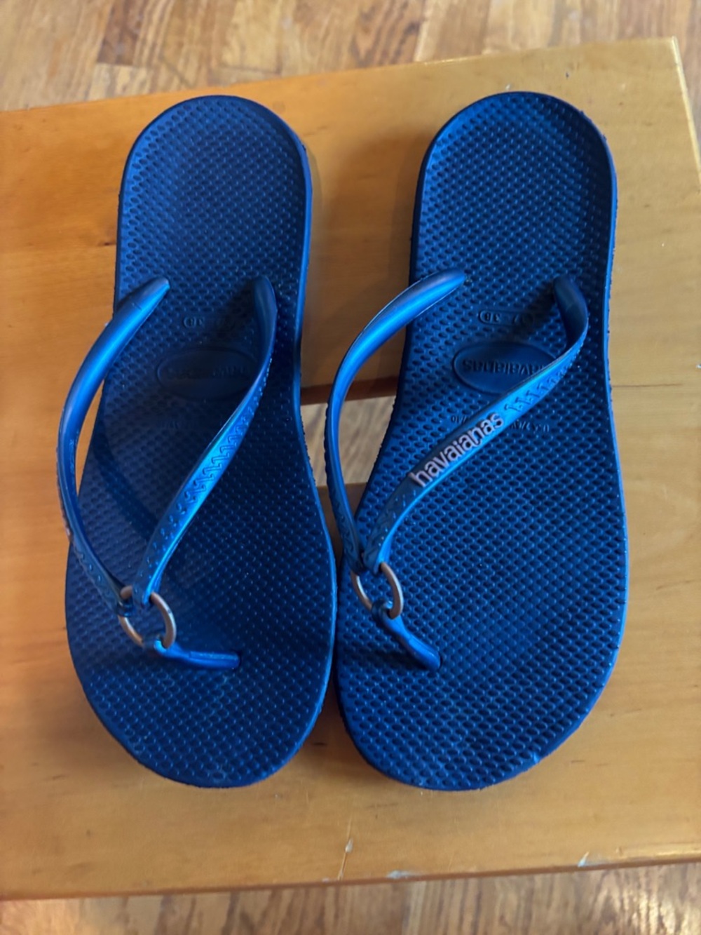 Havaianas Blue Thong Sandals with Ring Detail